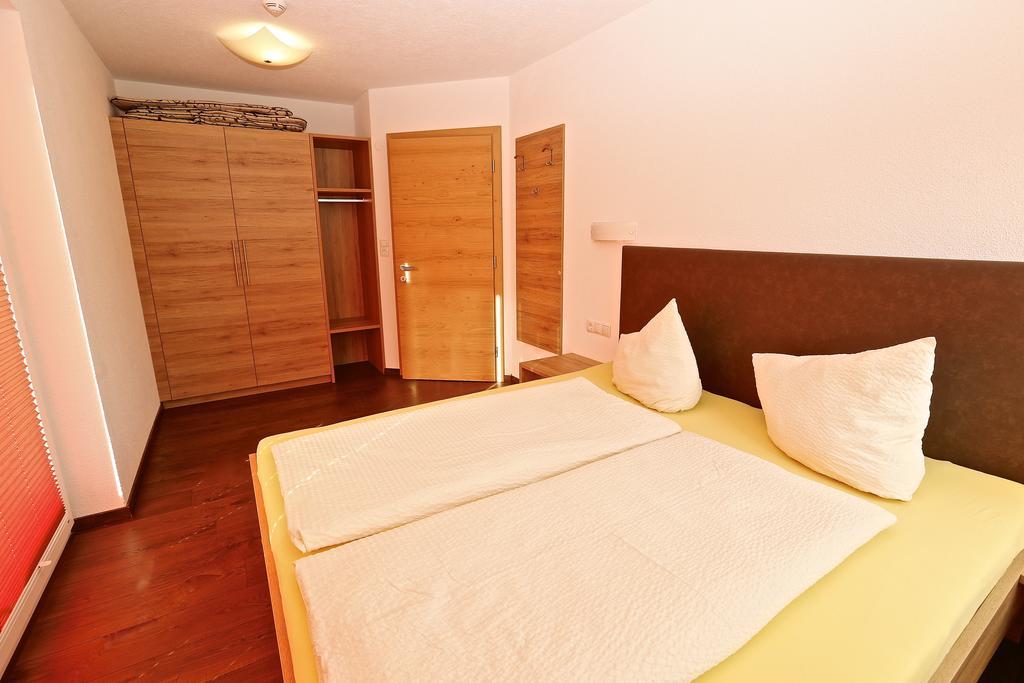 Apartment Living Ladis